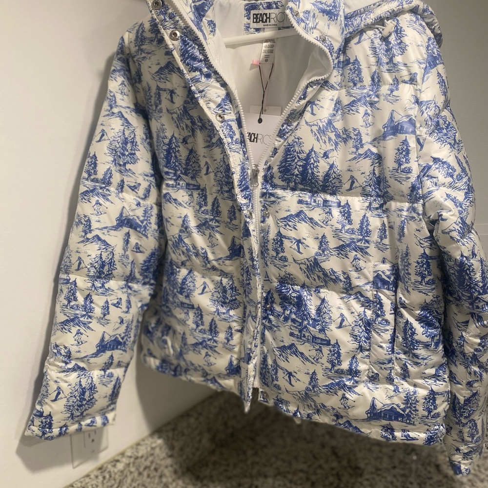 Beach Riot Blue and White Scenic Puffer Jacket